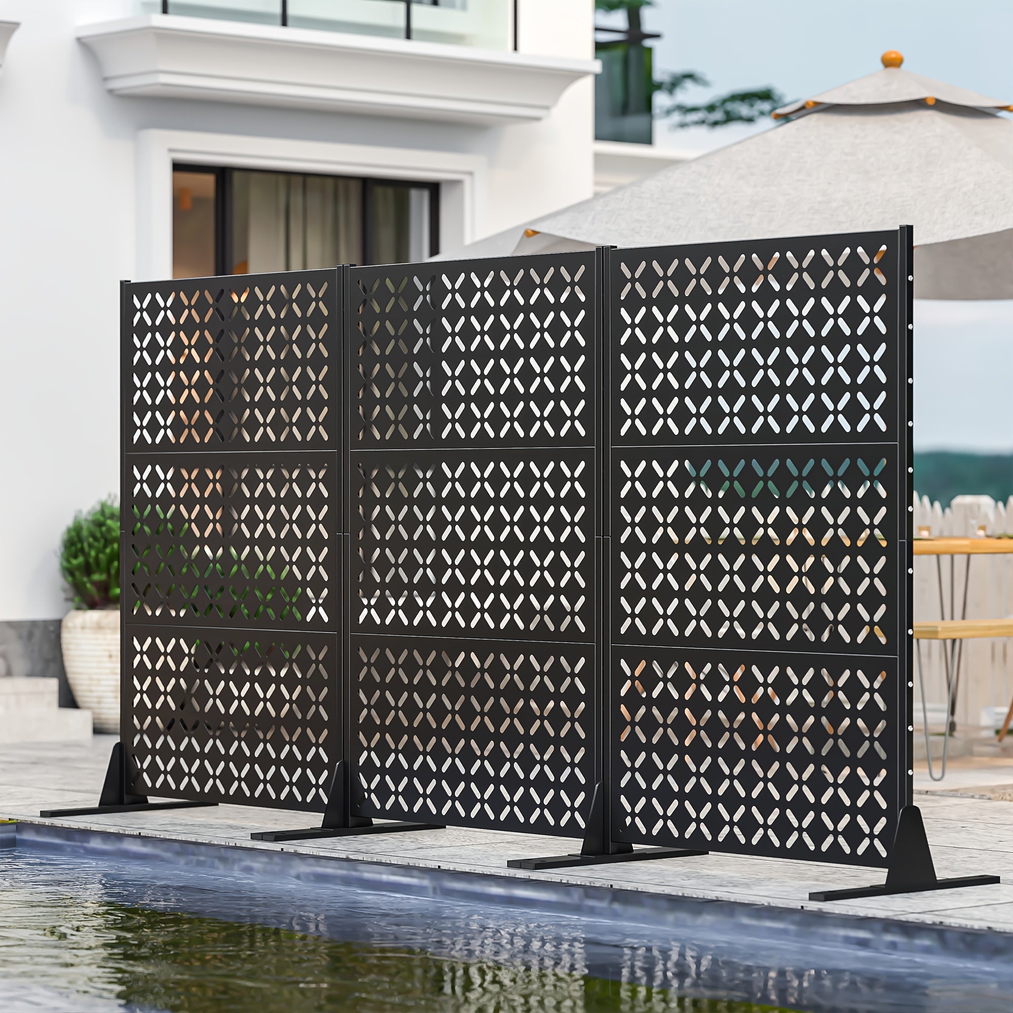 Metal Privacy Screen, 72 Inch High Independent Privacy Fence with Sturdy Bracket, Decorative Privacy Panel Shielding for Courtyards, Balconies, Gardens, And Other Indoor Spaces (X-shaped Fence)